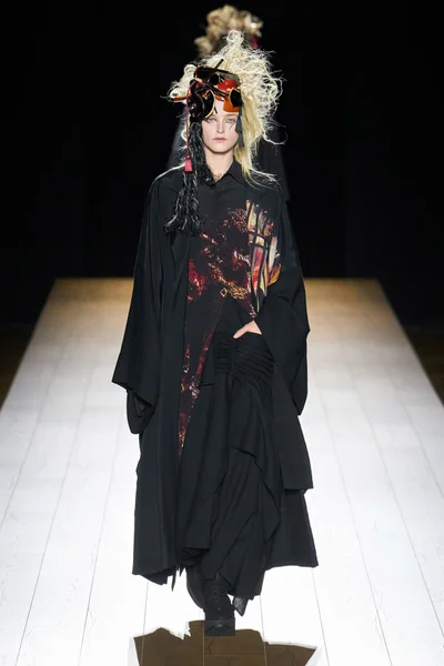 Look 40